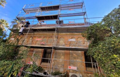 Travaux au temple de Hyères